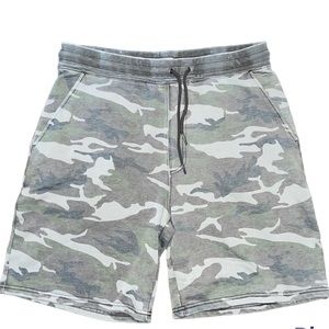 NWT Judson Camo Burnout Sweatshort 8in inseam (Large) OP 49.50